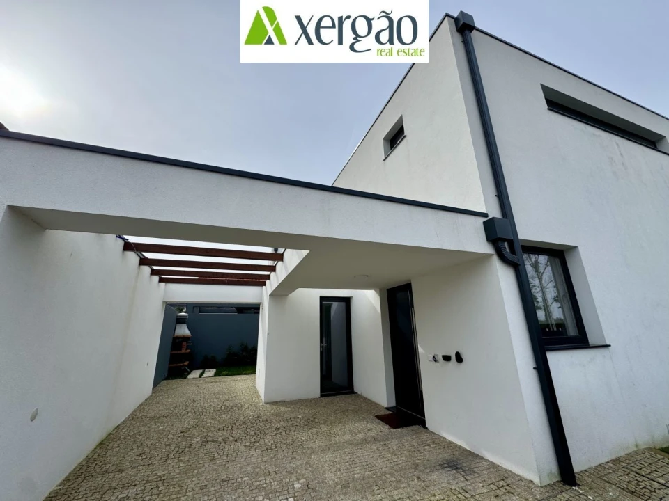 Moradia T3 para Venda em Ancora Foto 3