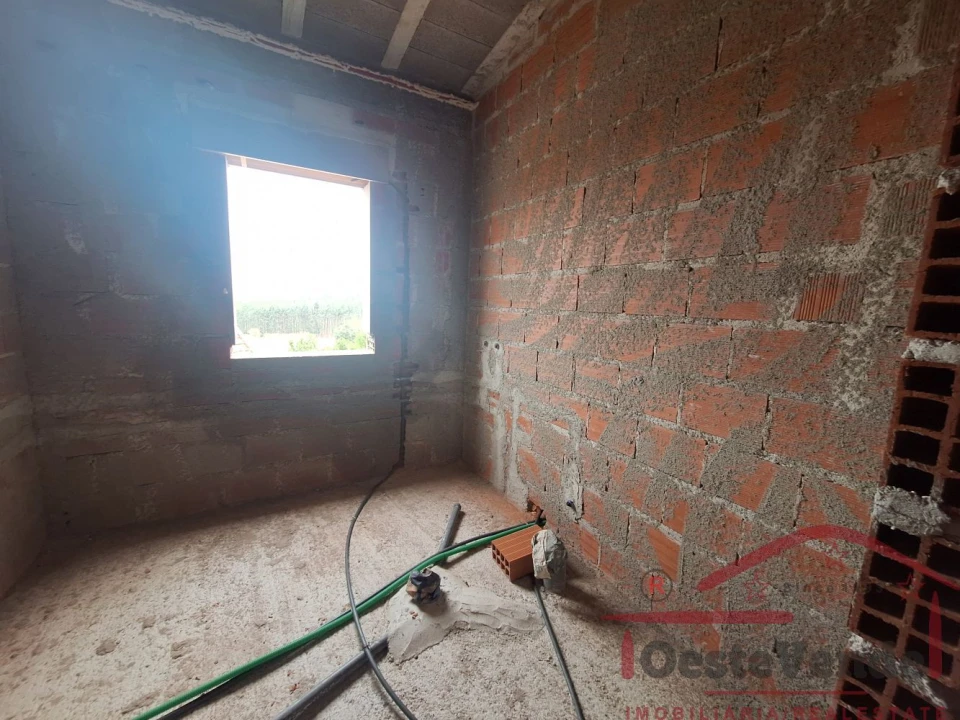 Moradia T2 para Venda em Lamas e Cercal Foto 22