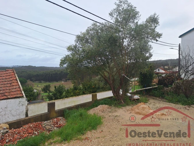 Moradia T2 para Venda em Lamas e Cercal Foto 18