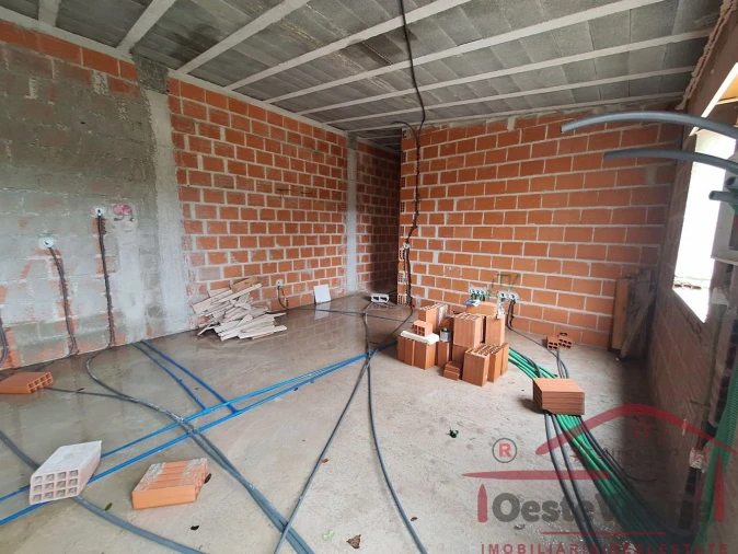 Moradia T2 para Venda em Lamas e Cercal Foto 11