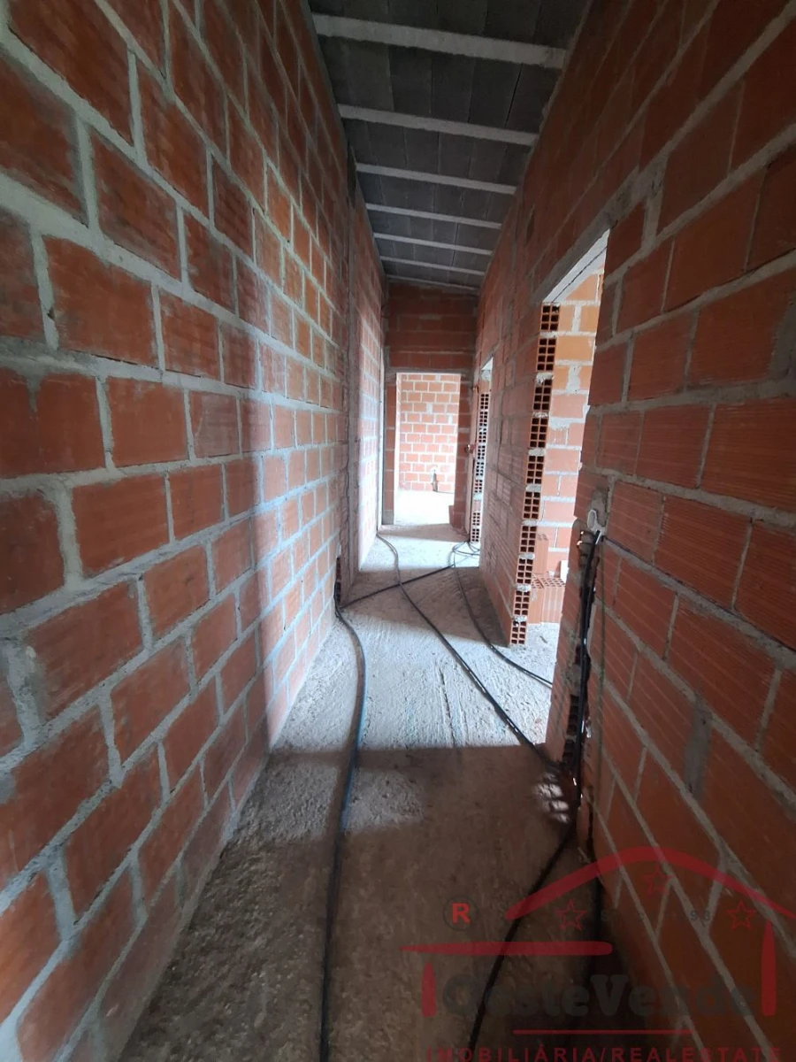 Moradia T2 para Venda em Lamas e Cercal Foto 14