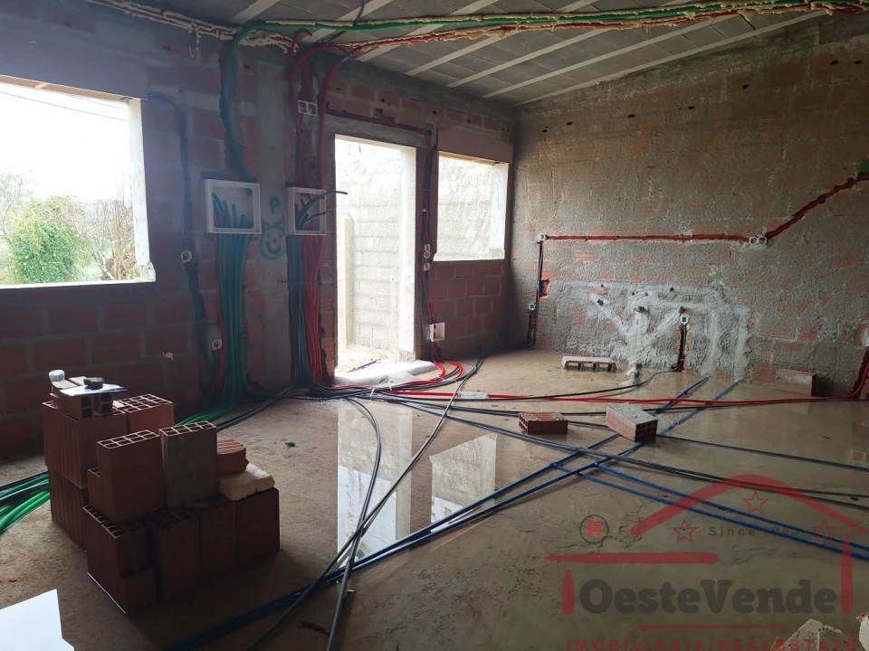 Moradia T2 para Venda em Lamas e Cercal Foto 28