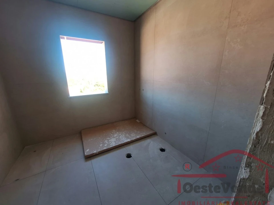 Moradia T2 para Venda em Lamas e Cercal Foto 7