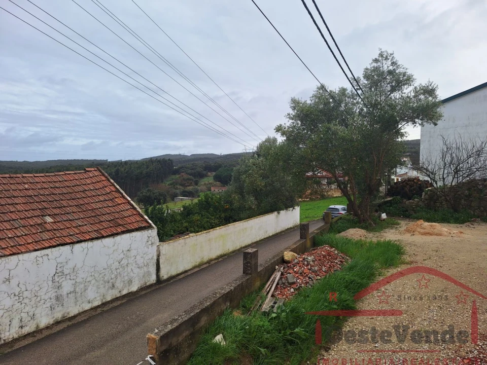 Moradia T2 para Venda em Lamas e Cercal Foto 25