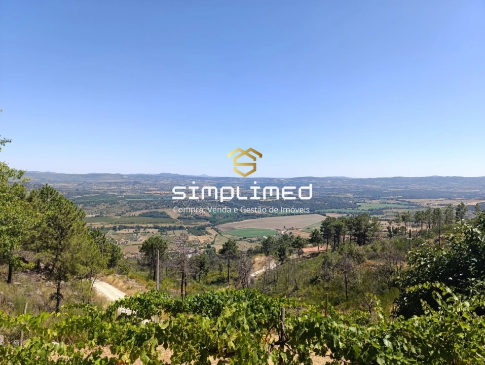 Quinta T2 para Venda em Orjais Foto 24