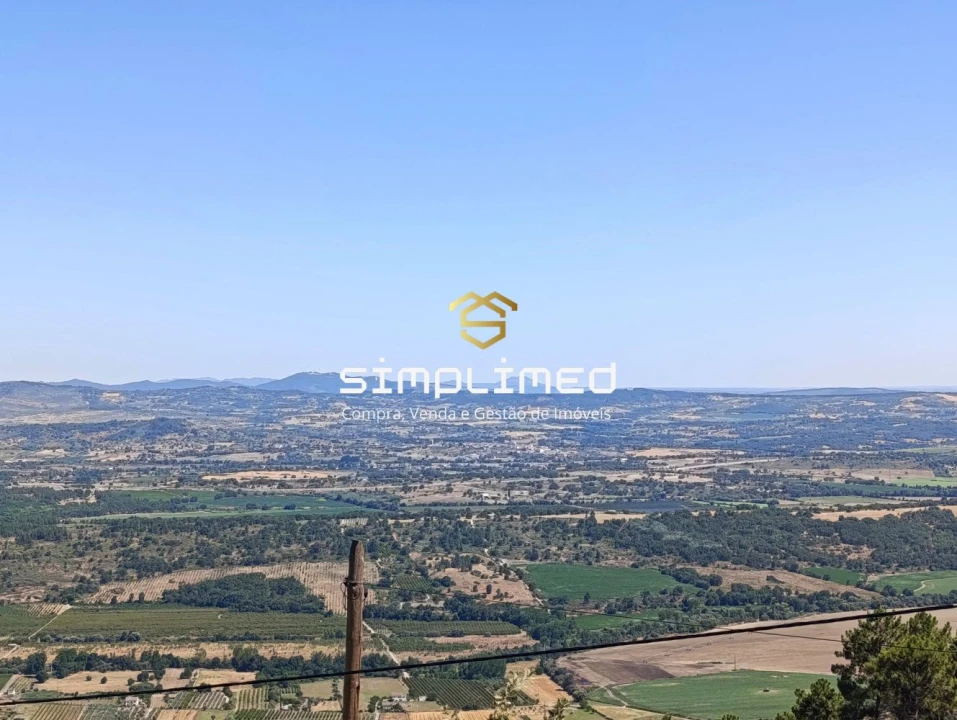 Quinta T2 para Venda em Orjais Foto 3