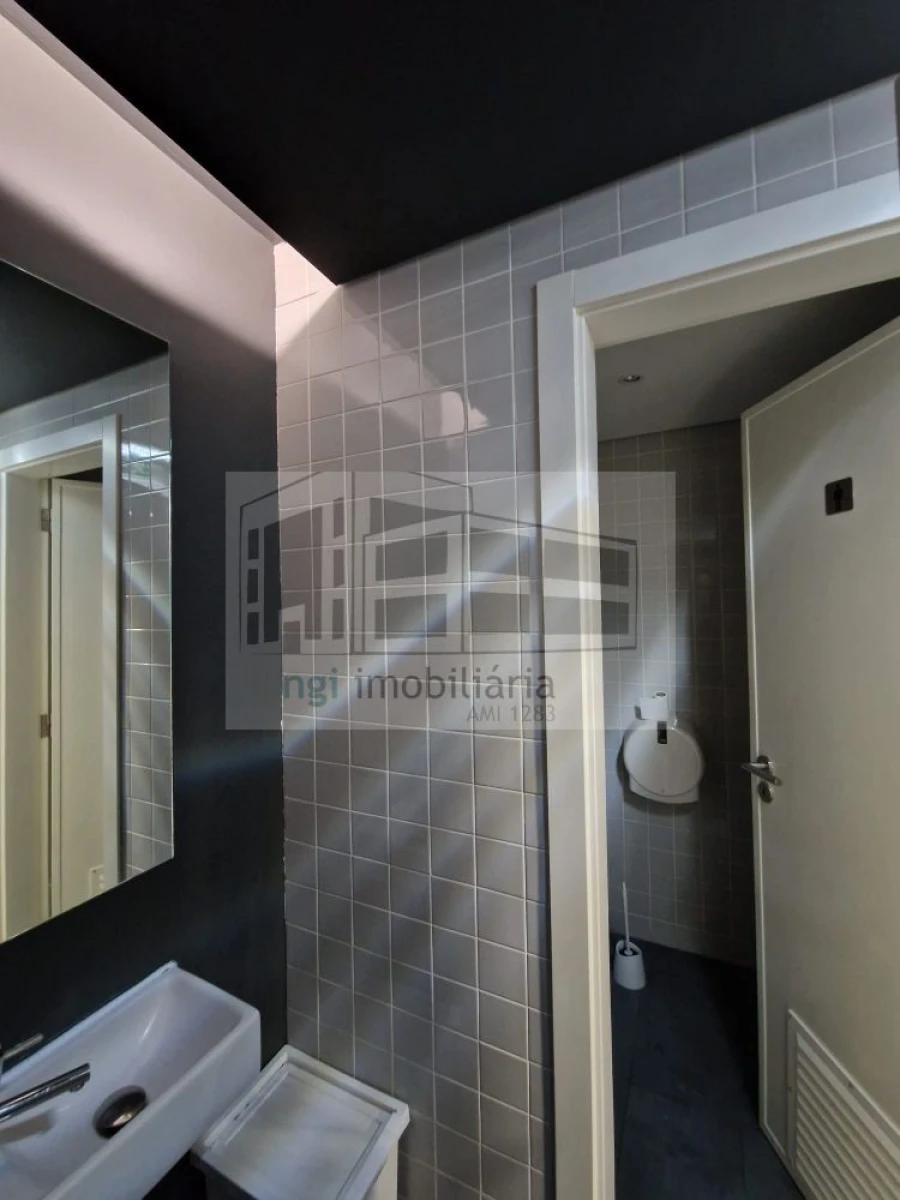 Loja para Arrendamento em Algés, Linda-A-Velha e Cruz Quebrada-Dafundo Foto 8