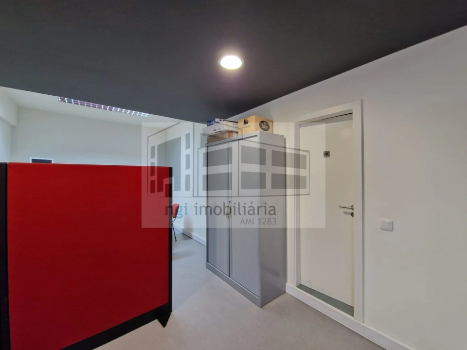 Loja para Arrendamento em Algés, Linda-A-Velha e Cruz Quebrada-Dafundo Foto 6