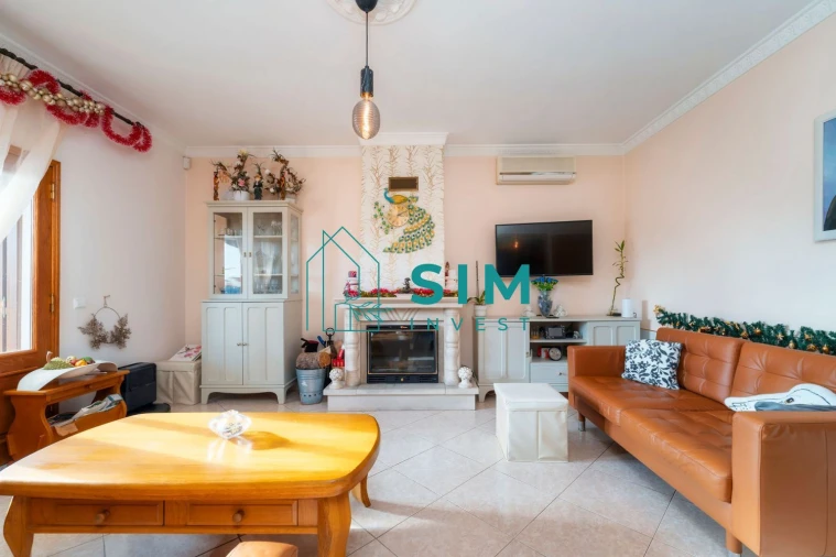 Moradia T4 para Venda em Boliqueime Foto 11