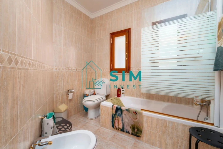 Moradia T4 para Venda em Boliqueime Foto 26