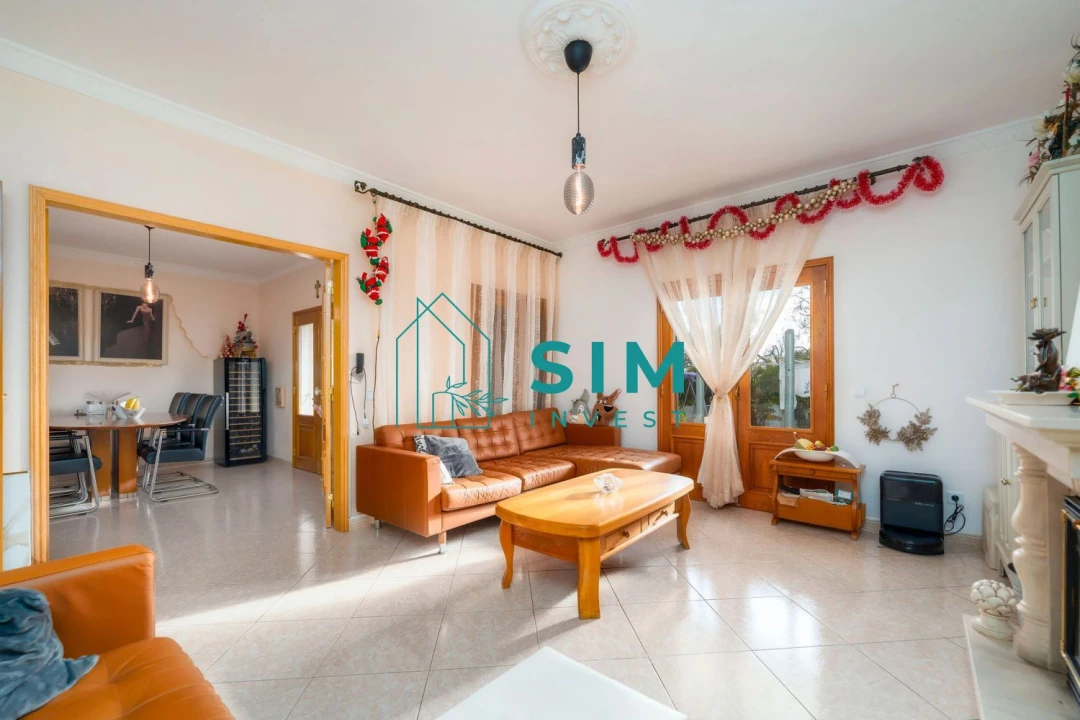 Moradia T4 para Venda em Boliqueime Foto 14