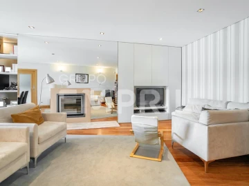 Apartamento T4 para Venda em Ramalde