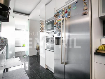 Apartamento T4 para Venda em Ramalde