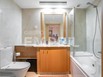 Apartamento T4 para Venda em Ramalde