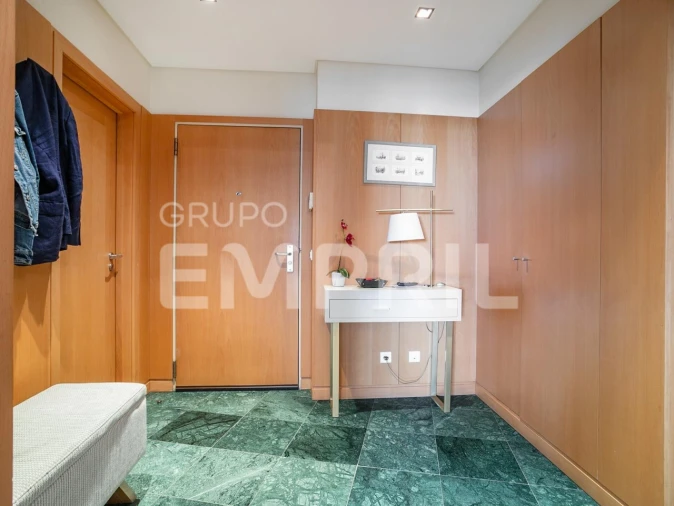 Apartamento T4 para Venda em Ramalde Foto 7