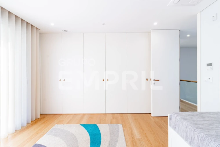 Moradia T3 para Venda em São Felix da Marinha Foto 19