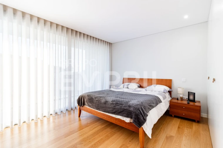 Moradia T3 para Venda em São Felix da Marinha Foto 22