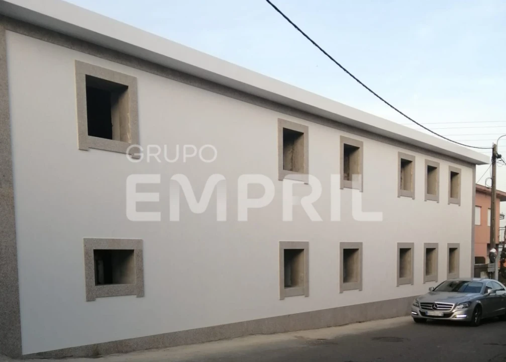 Moradia T3 para Venda em Pedroso e Seixezelo Foto 1