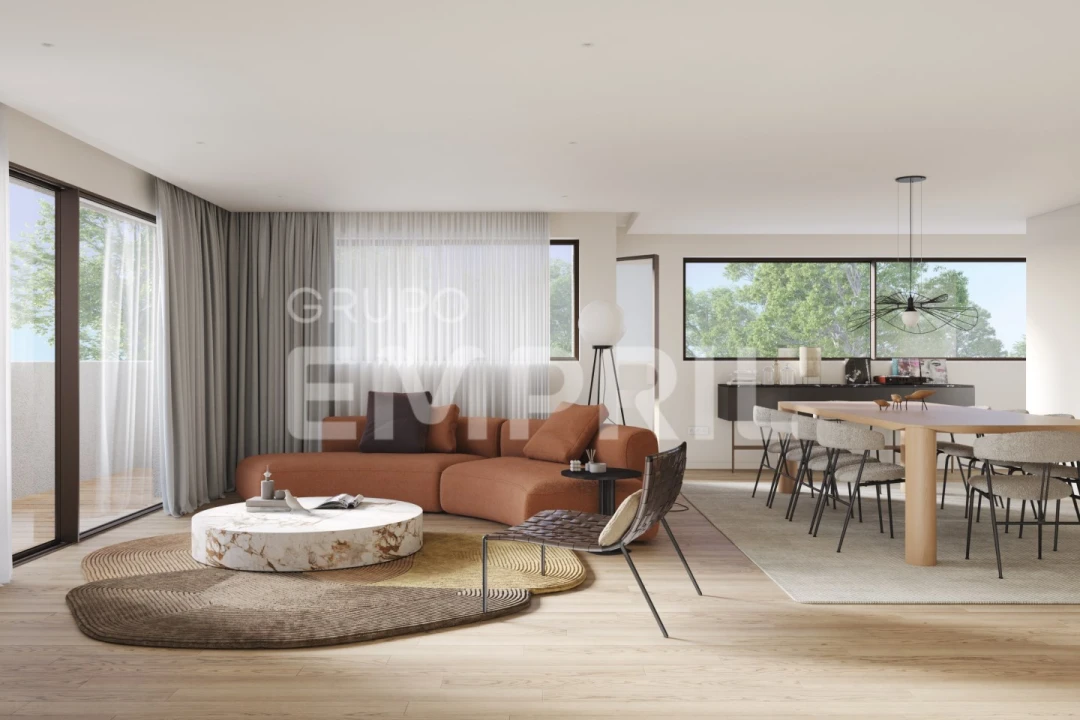 Apartamento T4 para Venda em Santa Marinha e São Pedro da Afurada Foto 1