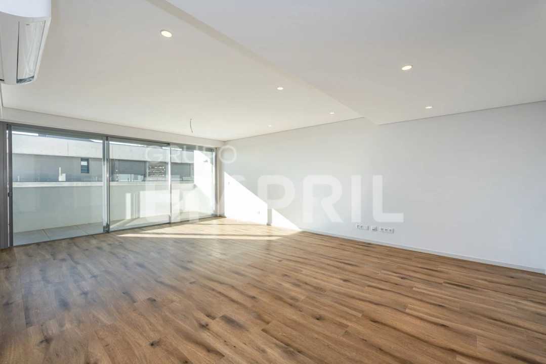 Apartamento T2 para Venda em Mafamude e Vilar do Paraíso Foto 3