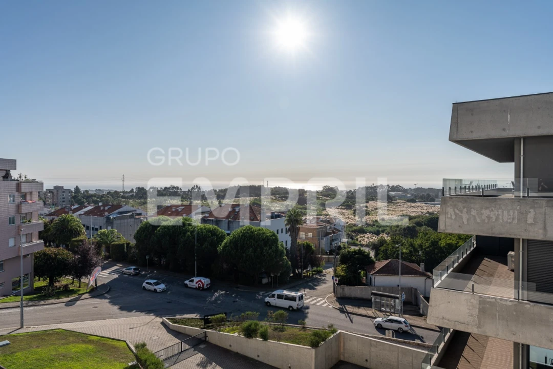 Apartamento T2 para Venda em Mafamude e Vilar do Paraíso Foto 1
