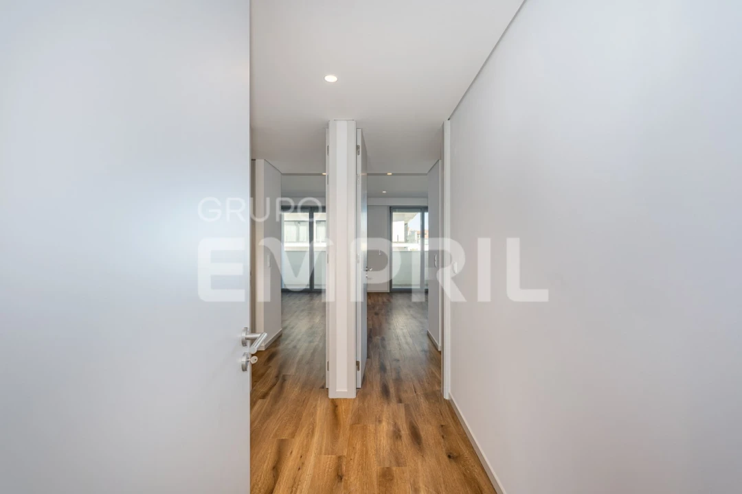 Apartamento T2 para Venda em Mafamude e Vilar do Paraíso Foto 15