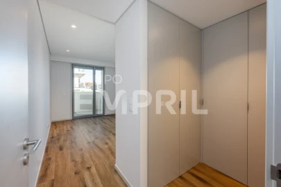 Apartamento T2 para Venda em Mafamude e Vilar do Paraíso