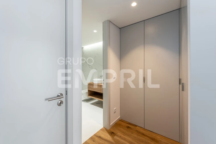 Apartamento T2 para Venda em Mafamude e Vilar do Paraíso Foto 26