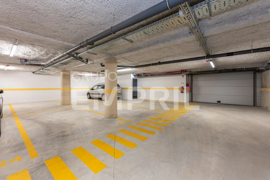 Apartamento T2 para Venda em Mafamude e Vilar do Paraíso Foto 32