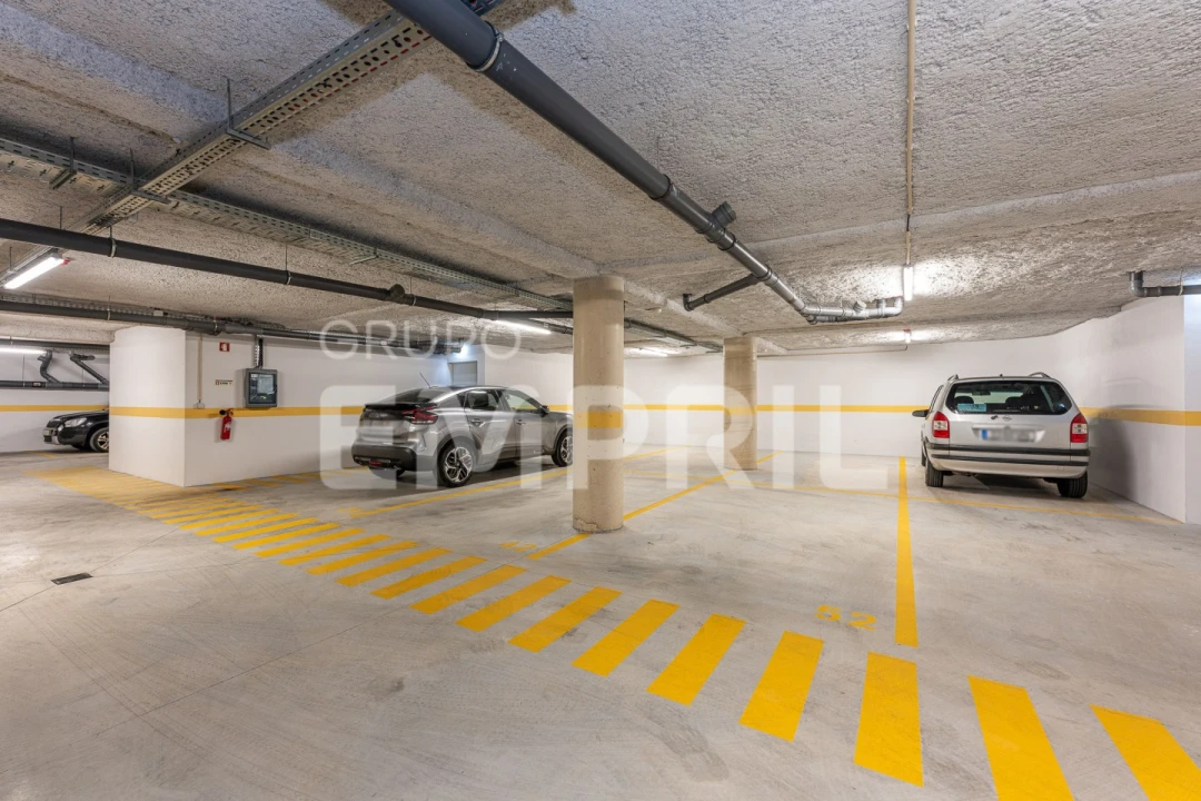 Apartamento T2 para Venda em Mafamude e Vilar do Paraíso Foto 34