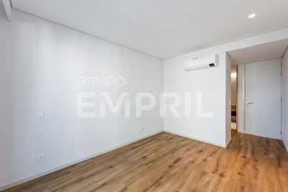 Apartamento T2 para Venda em Mafamude e Vilar do Paraíso