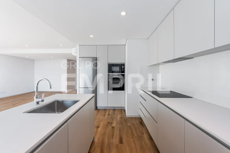 Apartamento T2 para Venda em Mafamude e Vilar do Paraíso Foto 8