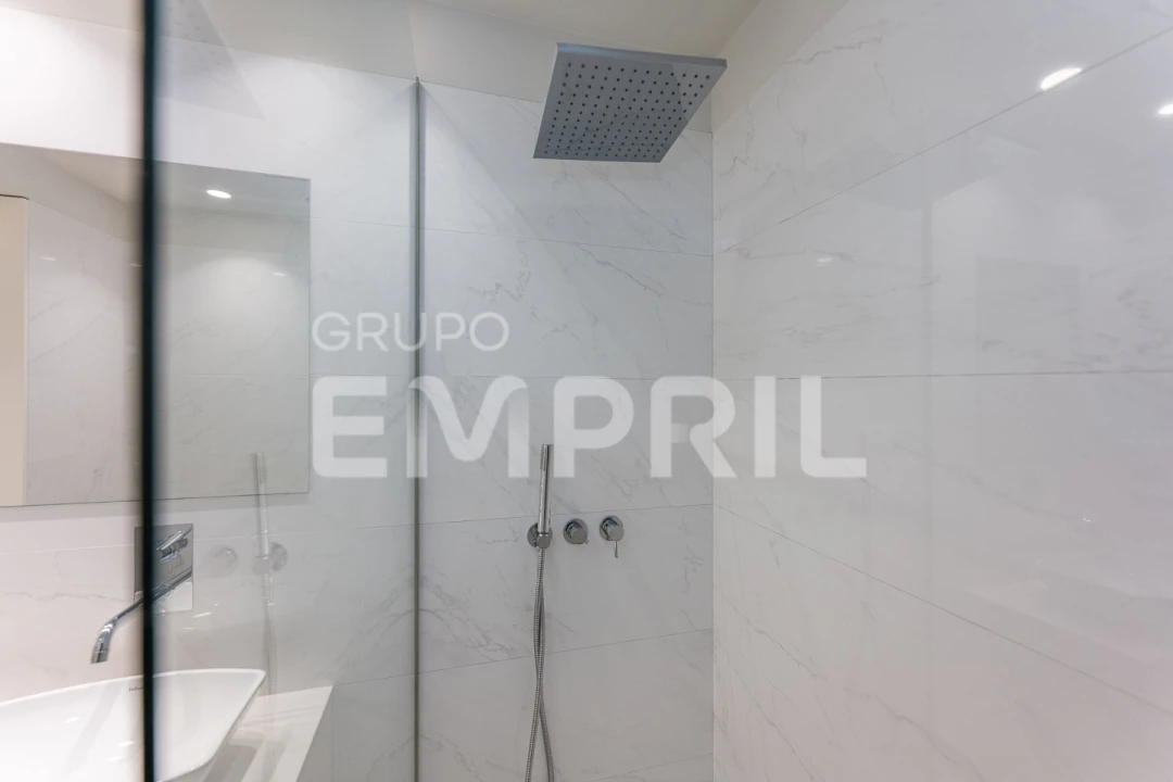 Moradia T4 para Venda em Gulpilhares e Valadares Foto 28