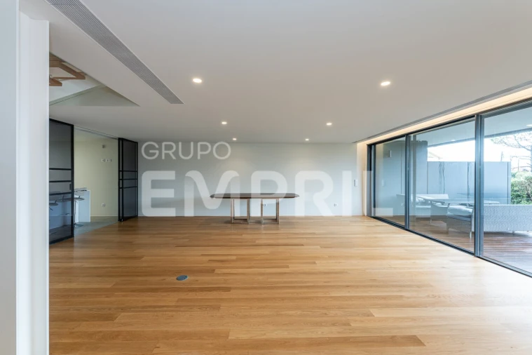 Moradia T4 para Venda em Gulpilhares e Valadares Foto 5