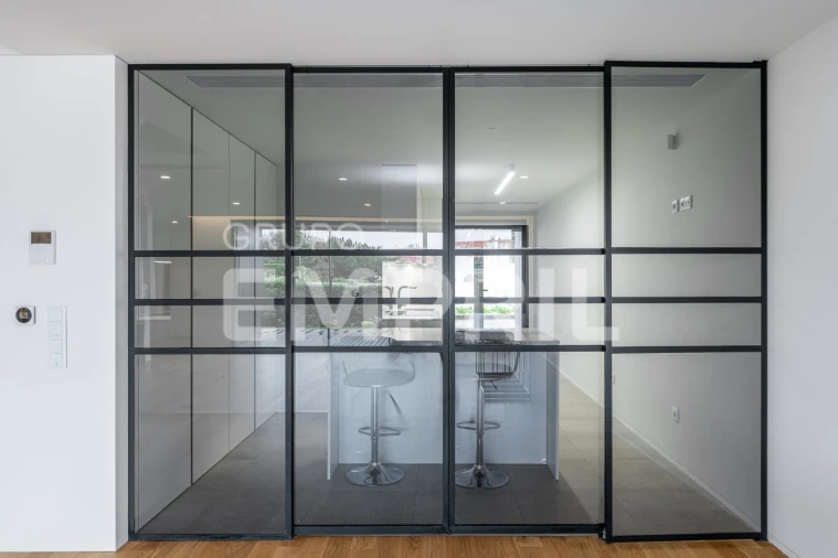 Moradia T4 para Venda em Gulpilhares e Valadares Foto 11