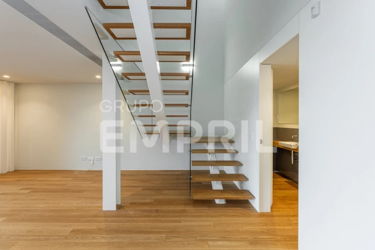 Moradia T4 para Venda em Gulpilhares e Valadares Foto 15