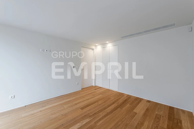 Moradia T4 para Venda em Gulpilhares e Valadares Foto 23