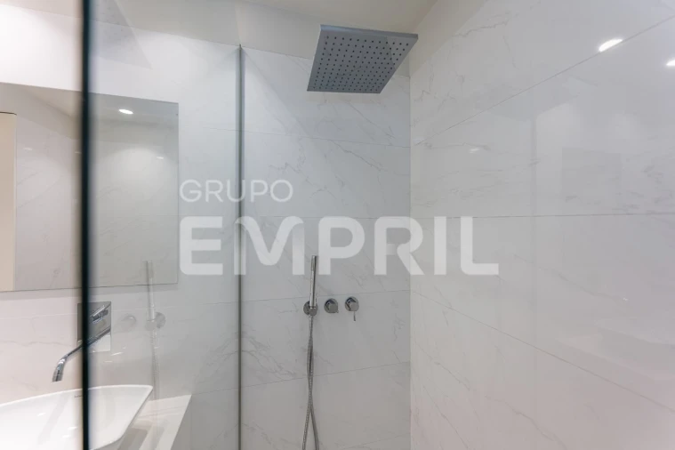 Moradia T4 para Venda em Gulpilhares e Valadares Foto 28