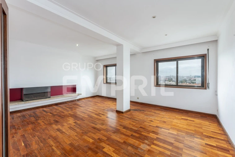 Apartamento T3 para Venda em Santa Marinha e São Pedro da Afurada