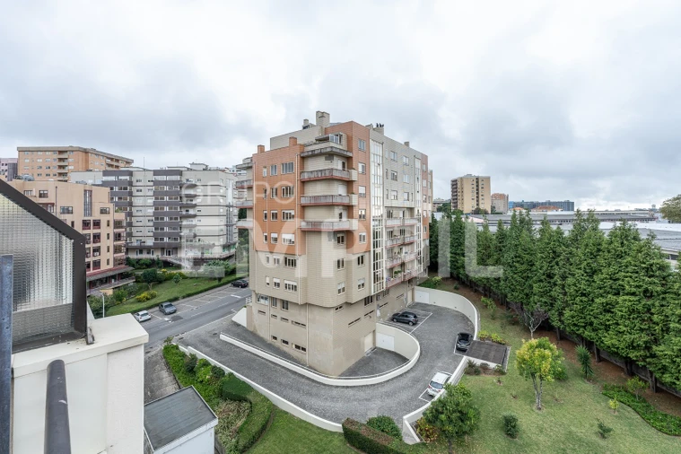 Apartamento T3 para Venda em Santa Marinha e São Pedro da Afurada Foto 32