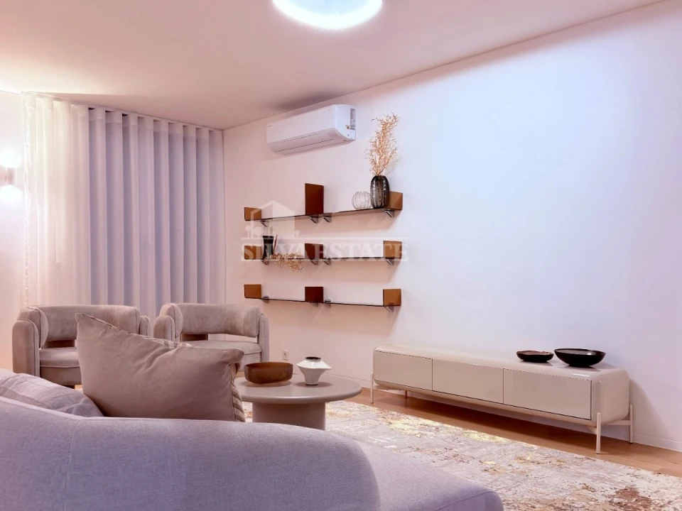 Moradia T4 para Venda em São Martinho Foto 10