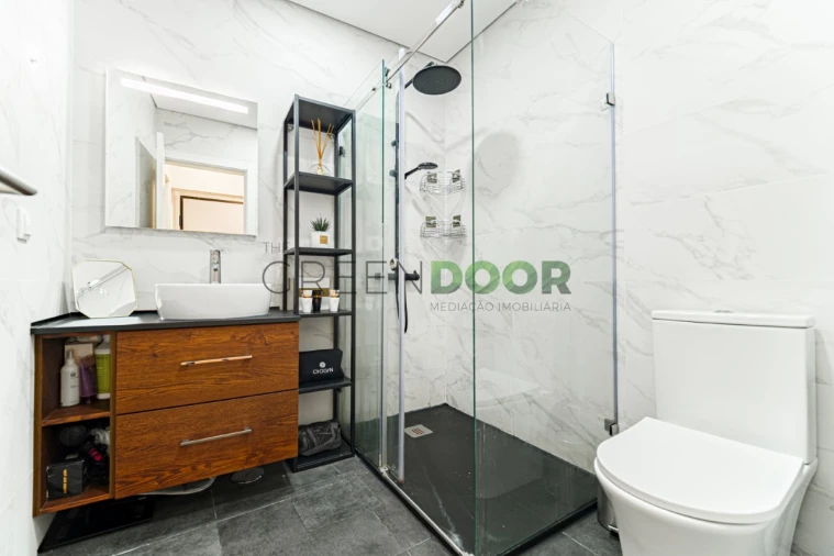 Apartamento T2 para Venda em Seixal, Arrentela e Aldeia de Paio Pires Foto 13