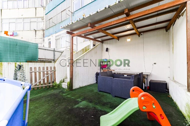 Apartamento T2 para Venda em Seixal, Arrentela e Aldeia de Paio Pires Foto 26