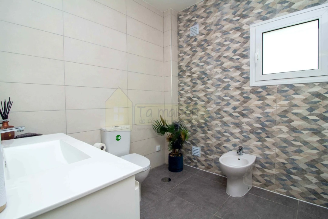 Moradia T4 para Venda em Paderne Foto 28