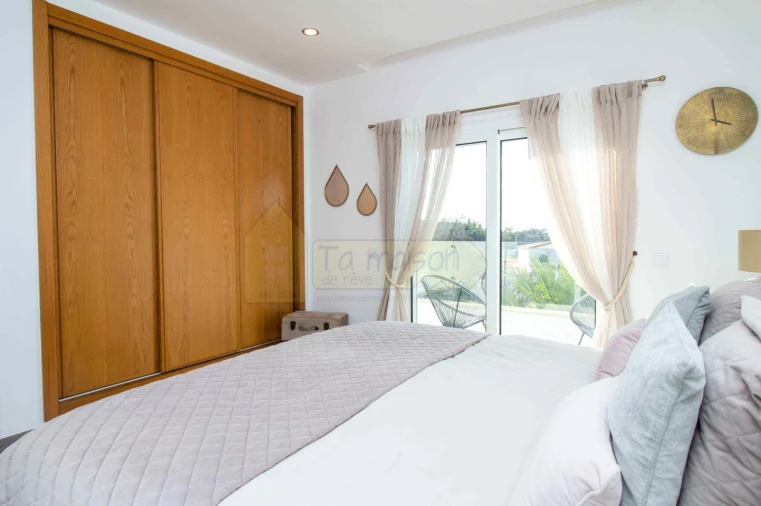 Moradia T4 para Venda em Paderne Foto 14