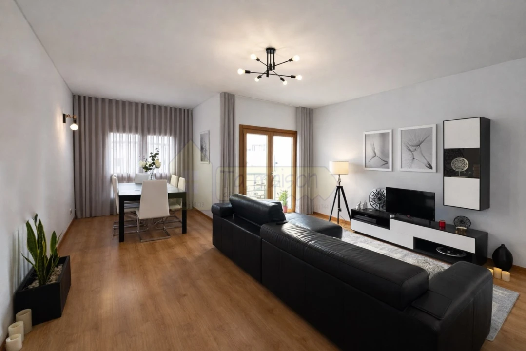 Apartamento T4 para Venda em Loule (São Clemente) Foto 1