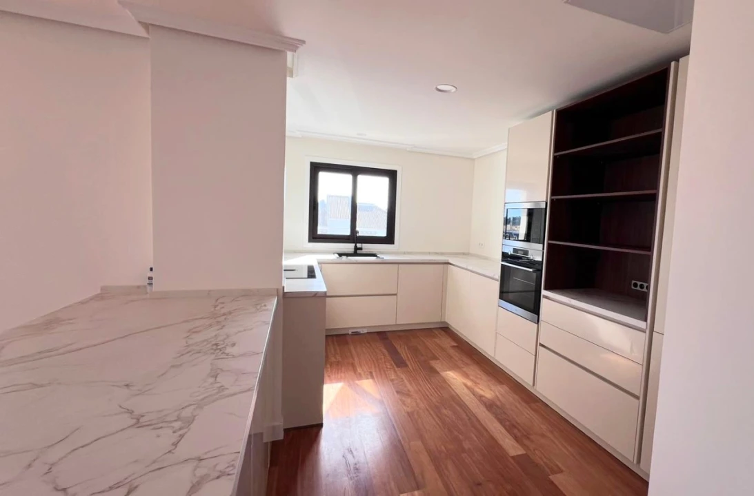 Apartamento T3 para Venda em Albufeira e Olhos de Água Foto 13