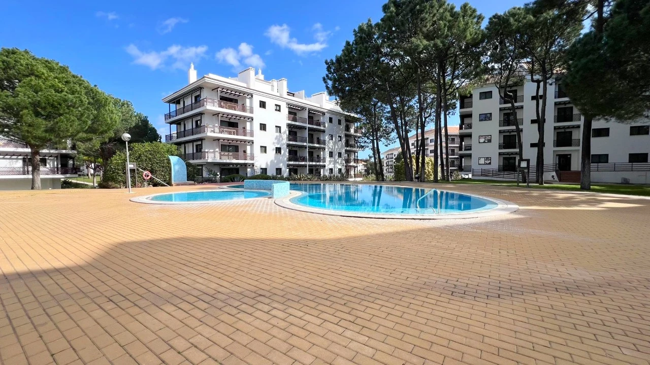 Apartamento T3 para Venda em Albufeira e Olhos de Água Foto 2