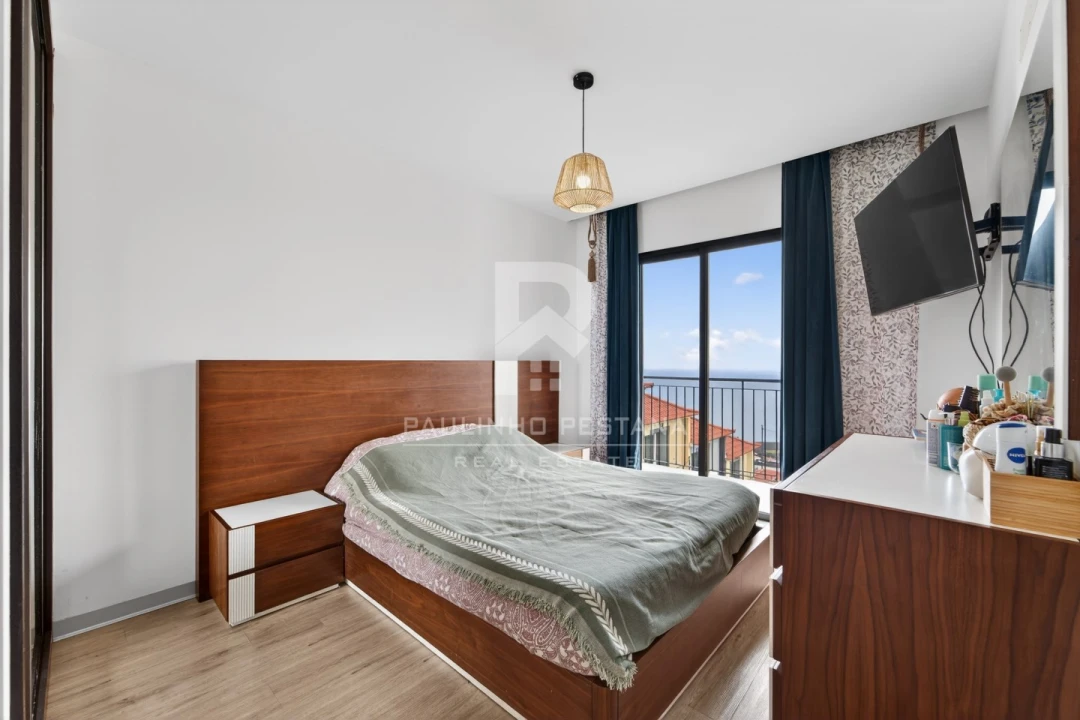 Moradia T3 para Venda em Santa Cruz Foto 18