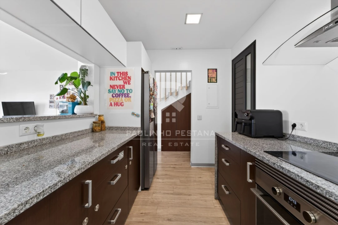 Moradia T3 para Venda em Santa Cruz Foto 11